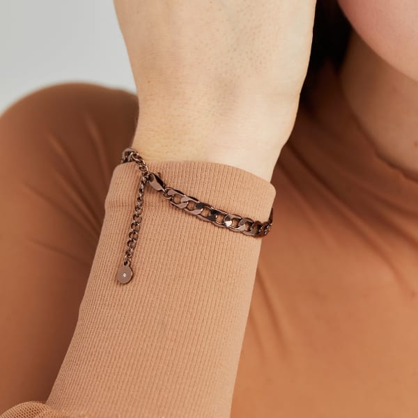 /fast-image/h_600/a-n-a/products/flat-curb-chain-bracelet-adjustable-model-AA735823SC.jpg